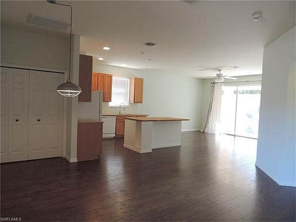 2nd image of 180 Blackstone Dr