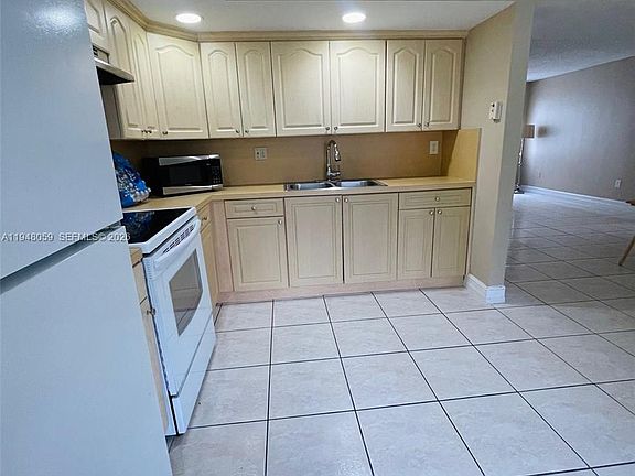 5th image of 8400 SW 133rd Avenue Rd APT 107