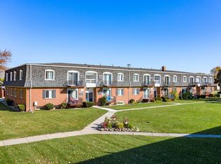 Falcon Crest Apartments, Saint Clair Shores, MI 48080