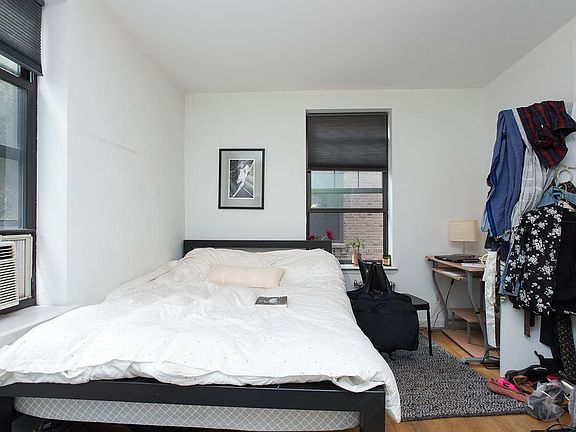 5th image of 309 W 19th St APT 21