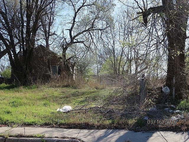 1st image of 2524 N Fonshill Ave
