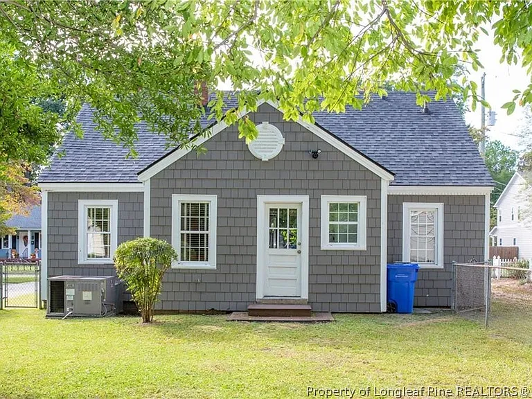 125 Ellington St — Photo 14