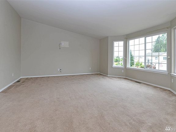 3rd image of 1221 85th Dr NE