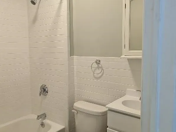 2401 John F Kennedy Boulevard image 9 of 10