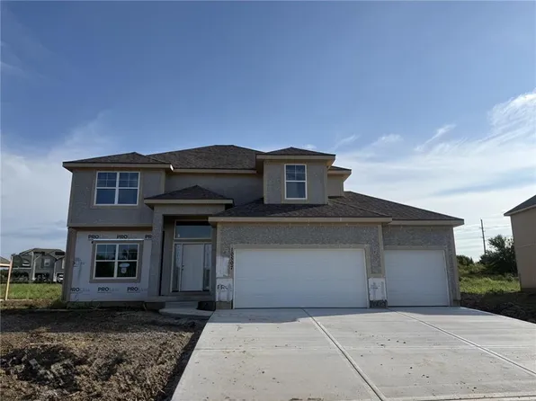 10507 N Highland Pl, Kansas City, MO 64155
