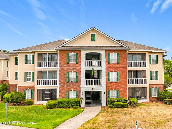 2nd image of 785 OAKLEAF PLANTATION Parkway #1323