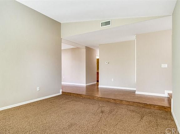 5th image of 4715 Romola Ave