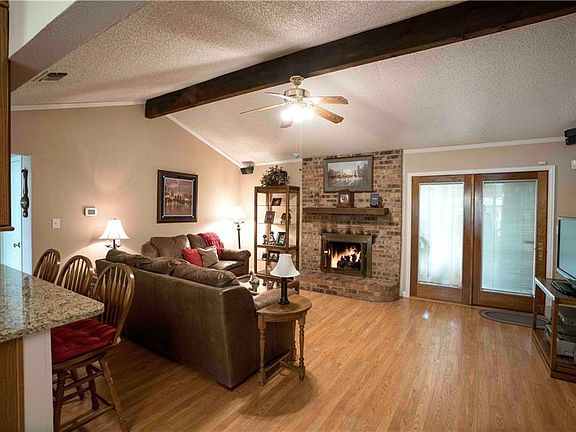 5th image of 737 Bridle Ave