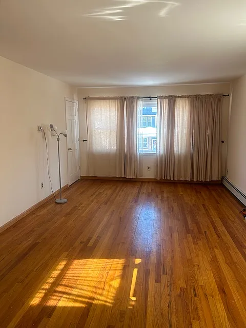 21 Elizabeth Ave #1