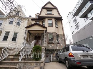 43 48th St, Weehawken, NJ 07086