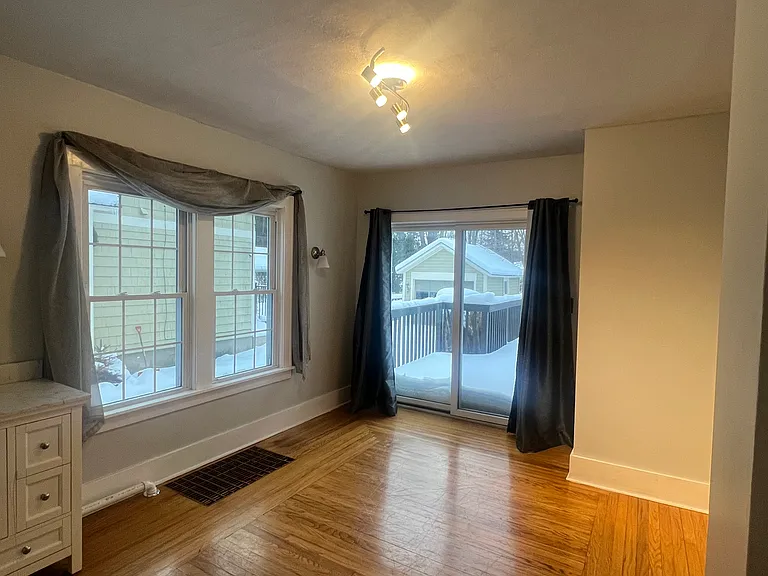 507 Tamarack St — Photo 3