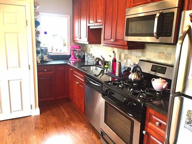 1st image of 18 Clinton Ave