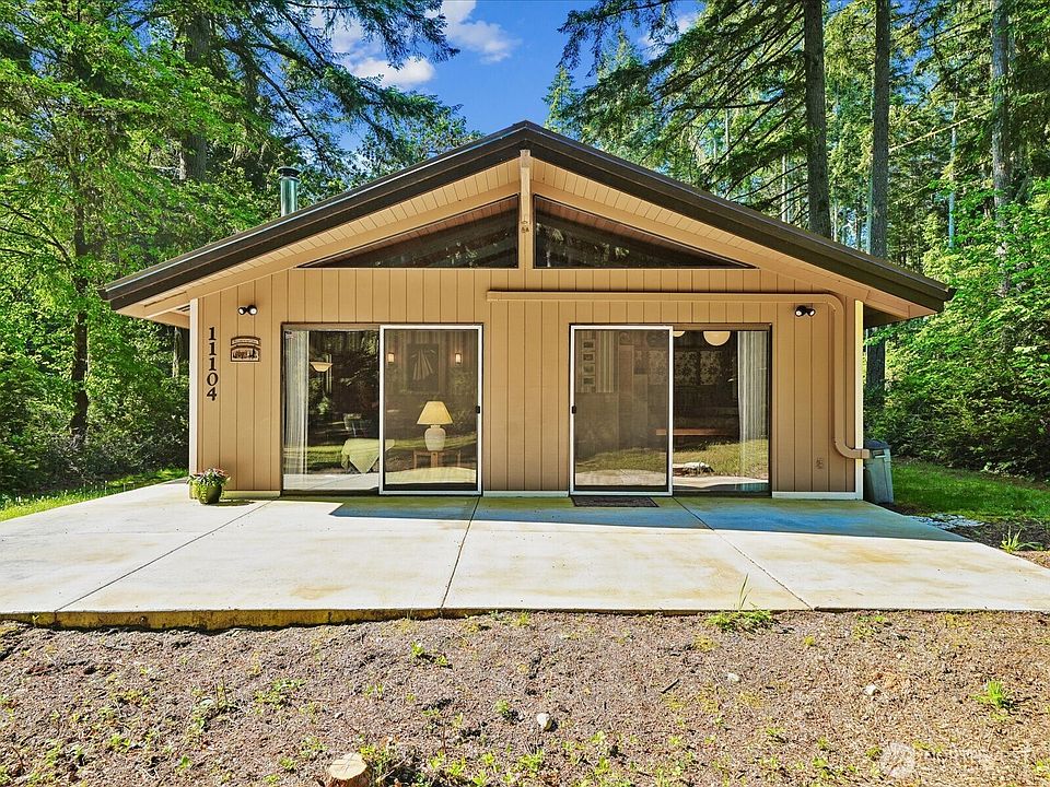 1st image of 11104 Leschi Circle