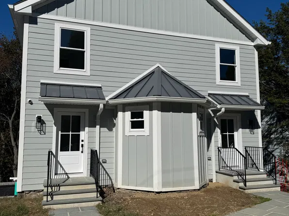 (undisclosed Address), Pleasantville, NY 10570