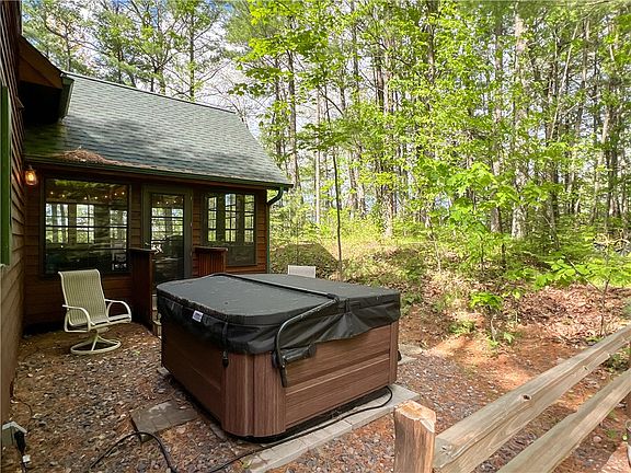 4th image of 9080N Spring Lake Trail