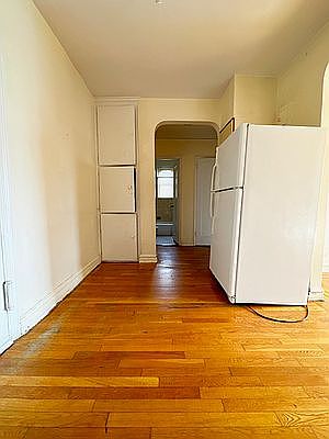 5th image of 1540 52nd St #3