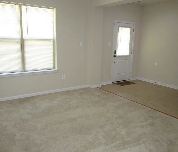 1114 Red Hawk Way — Photo 12