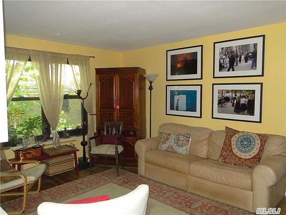 3rd image of 4 E Mill Dr APT 2G