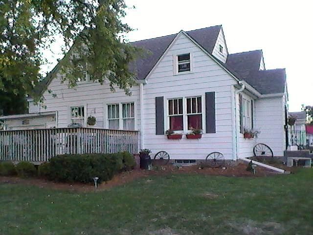 2nd image of 503 Park Ave
