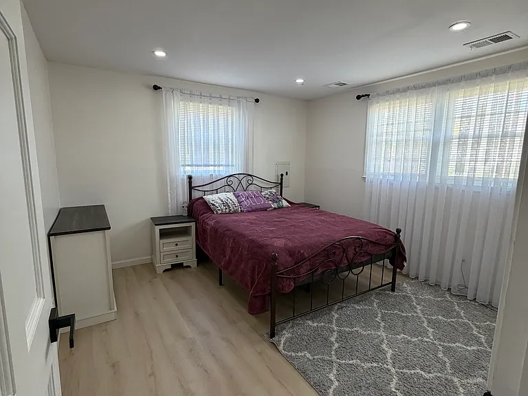4 Walden Ave — Photo 16