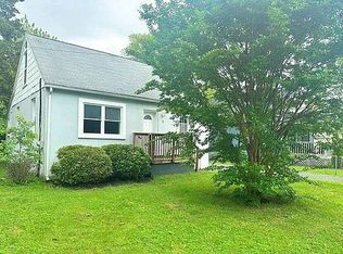 5 Vincent Ave, Essex, MD 21221