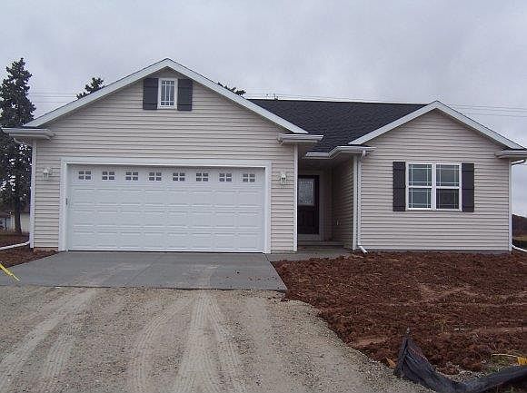 1st image of N8191 Pond Ct