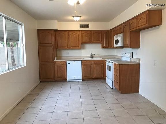 3rd image of 8537 W Vale Dr