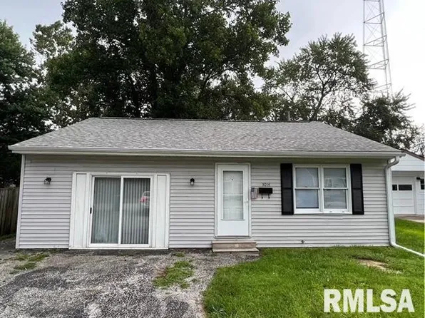 3014 S 3rd St, Southern View, IL 62703