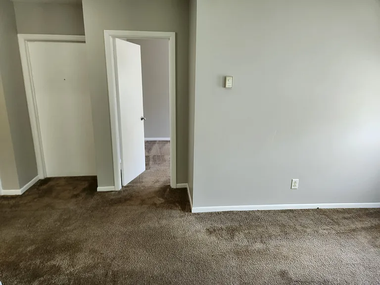 4327 Ridge Rd #6 — Photo 11