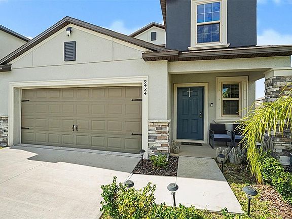 3rd image of 9424 Lemon Drop Loop