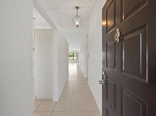 4692 Lucerne Lakes Blvd #204, Lake Worth, FL 33467