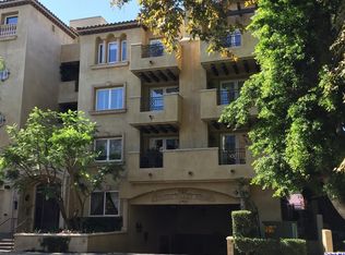 12044 Hoffman St #PENTHOUSE 2, Studio City, CA 91604