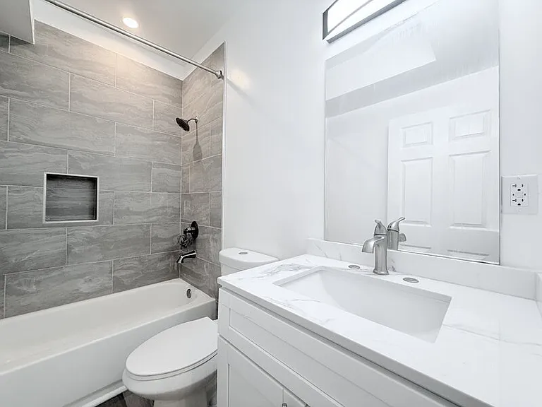1258 Leighton Ave #B — Photo 10