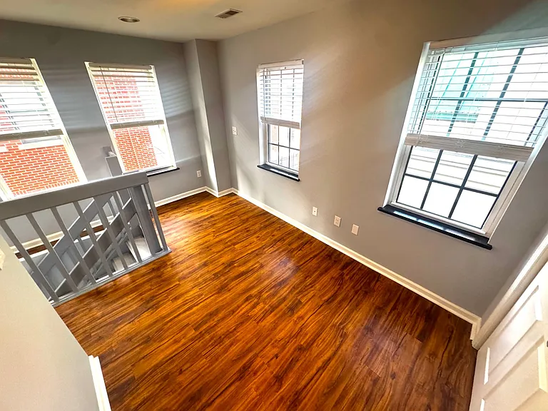 133 Walton St #Townhouse 129 — Photo 28