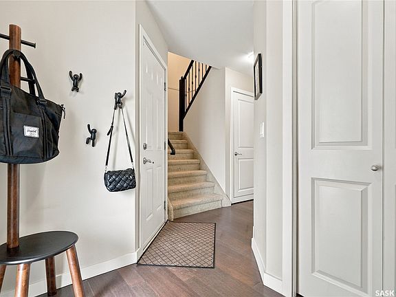 3rd image of 410 Ledingham Way #203