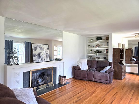 5th image of 114 Orchard Dr