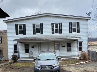 25 Belmont St #25, Carbondale, PA 18407