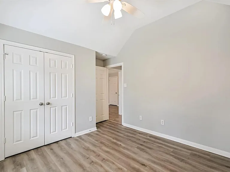 16022 Diamond Rock Dr — Photo 34