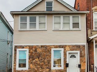 546 E 18th St, Paterson, NJ 07514