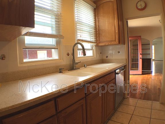 5th image of 3114 Homer St
