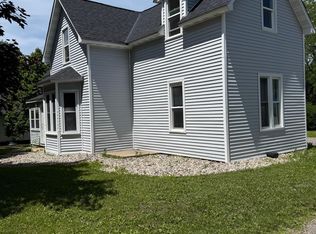 647 2nd Ave SW, Hutchinson, MN 55350