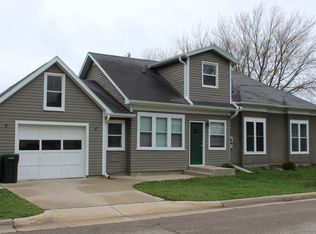 307 2nd Ave SW, Kasson, MN 55944