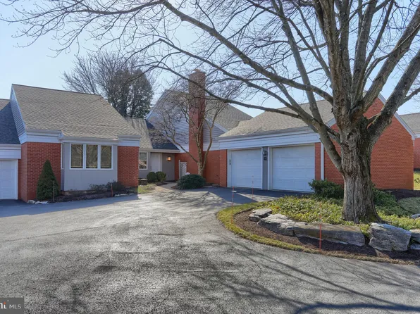 12 Springcreek Mnr, Hershey, PA 17033