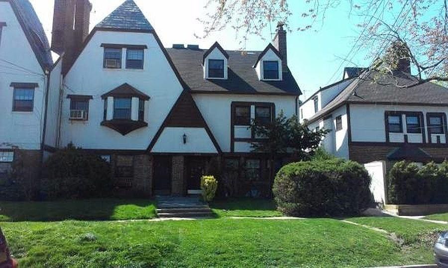 1st image of 21336 29th Ave