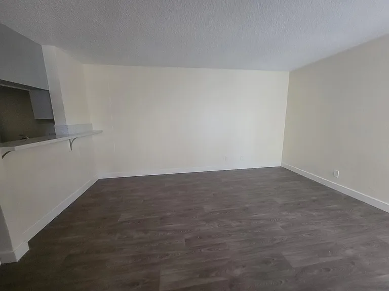 4060 Marlborough Ave #3 — Photo 5