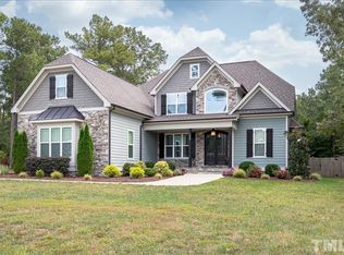 1537 Sweetwater Ln, Raleigh, NC 27610