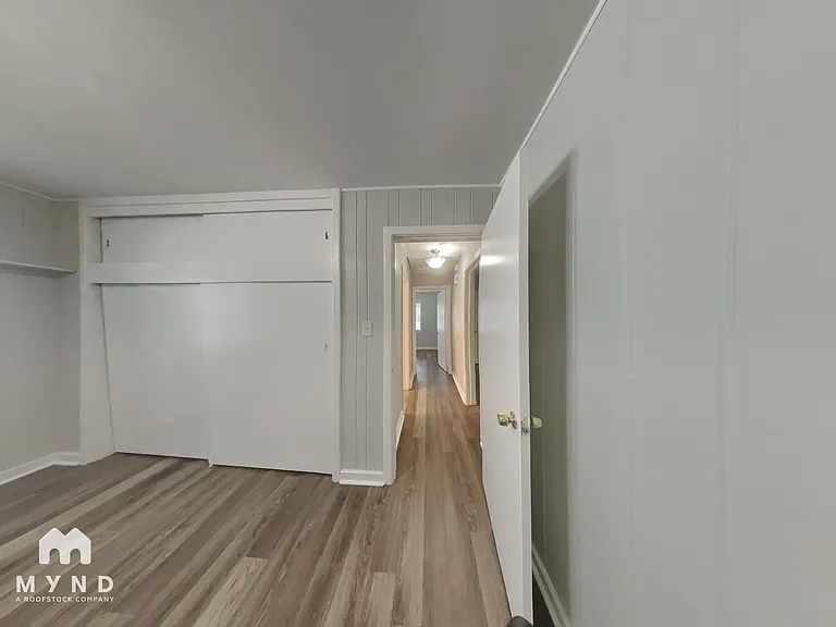 510 9th Ave — Photo 13