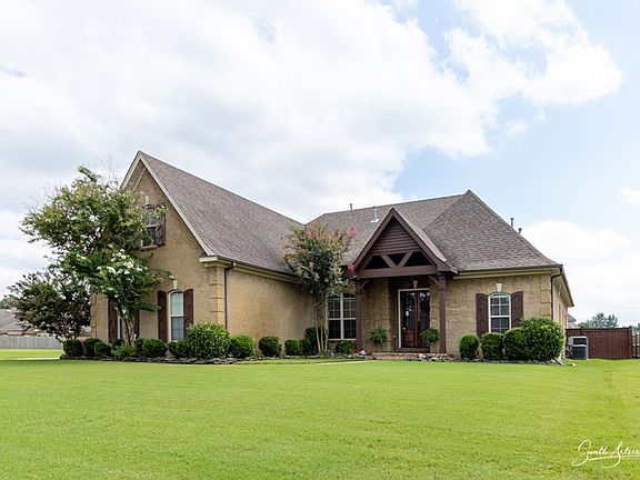 2nd image of 605 River Birch Dr
