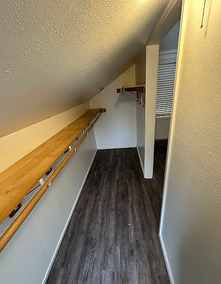 910 E 9th Ave #2 — Photo 12
