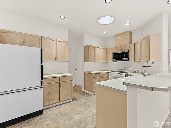 3rd image of 8816 71ST Street Ct SW